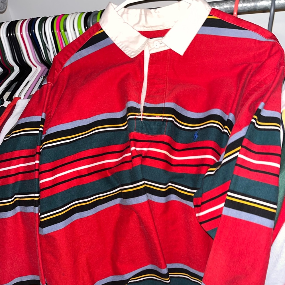 Long sleeve Rugby Polo with cuffs.